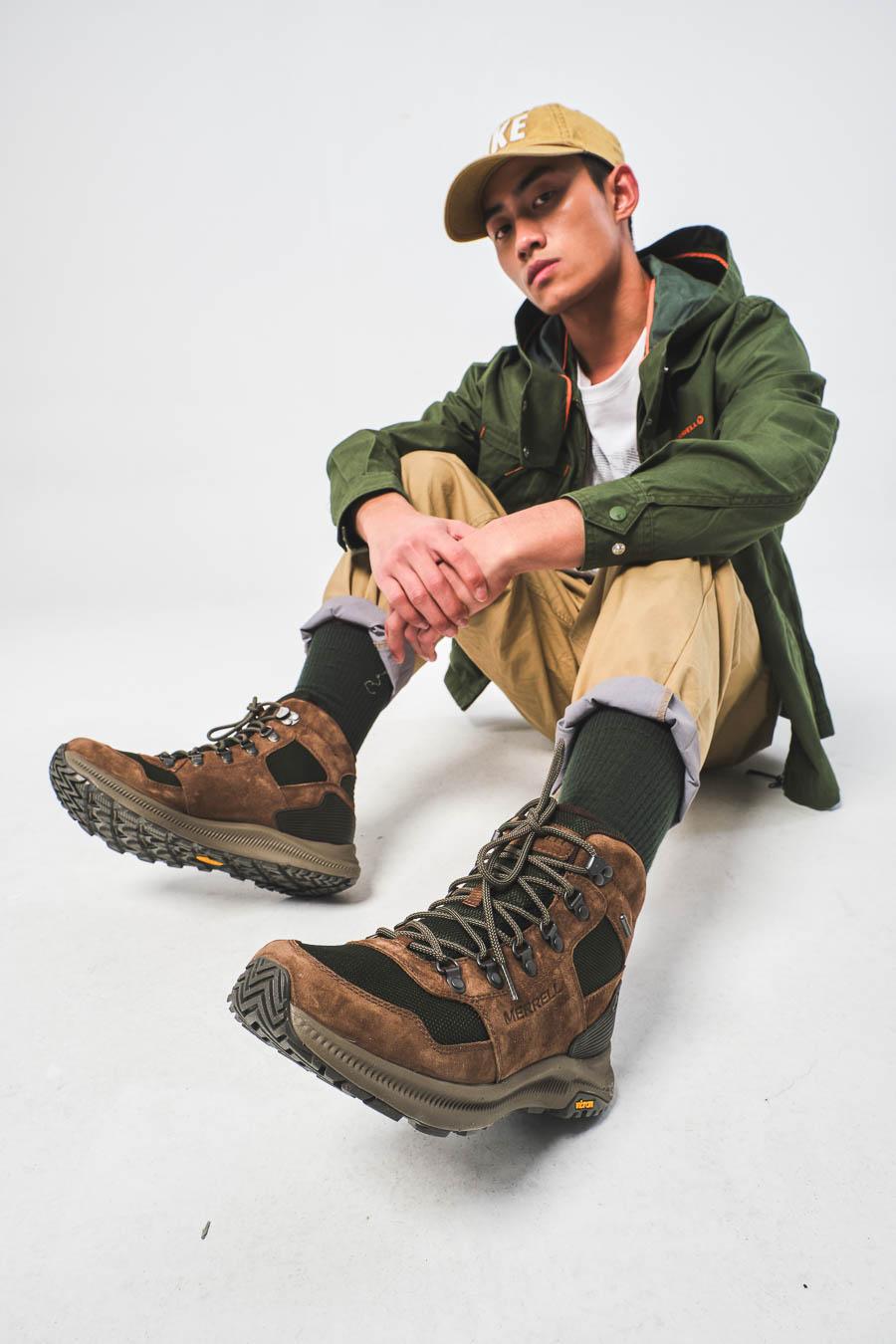 Luis Gómez - Fotógrafo Comercial, fotografía de estudio para Merrell