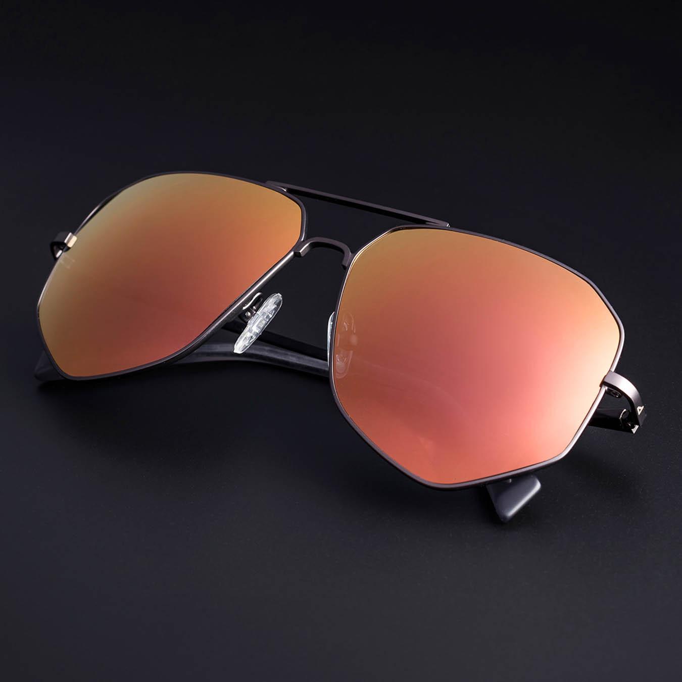 Luis Gómez - Fotógrafo Comercial, fotografía de moda, Gafas de sol, Dienastie Eyewear