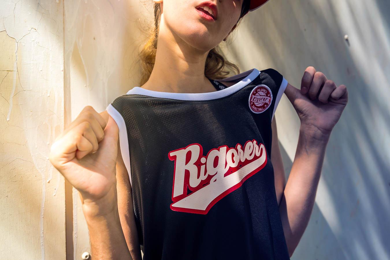 Sesión de fotos para publicidad de marca de ropa deportiva