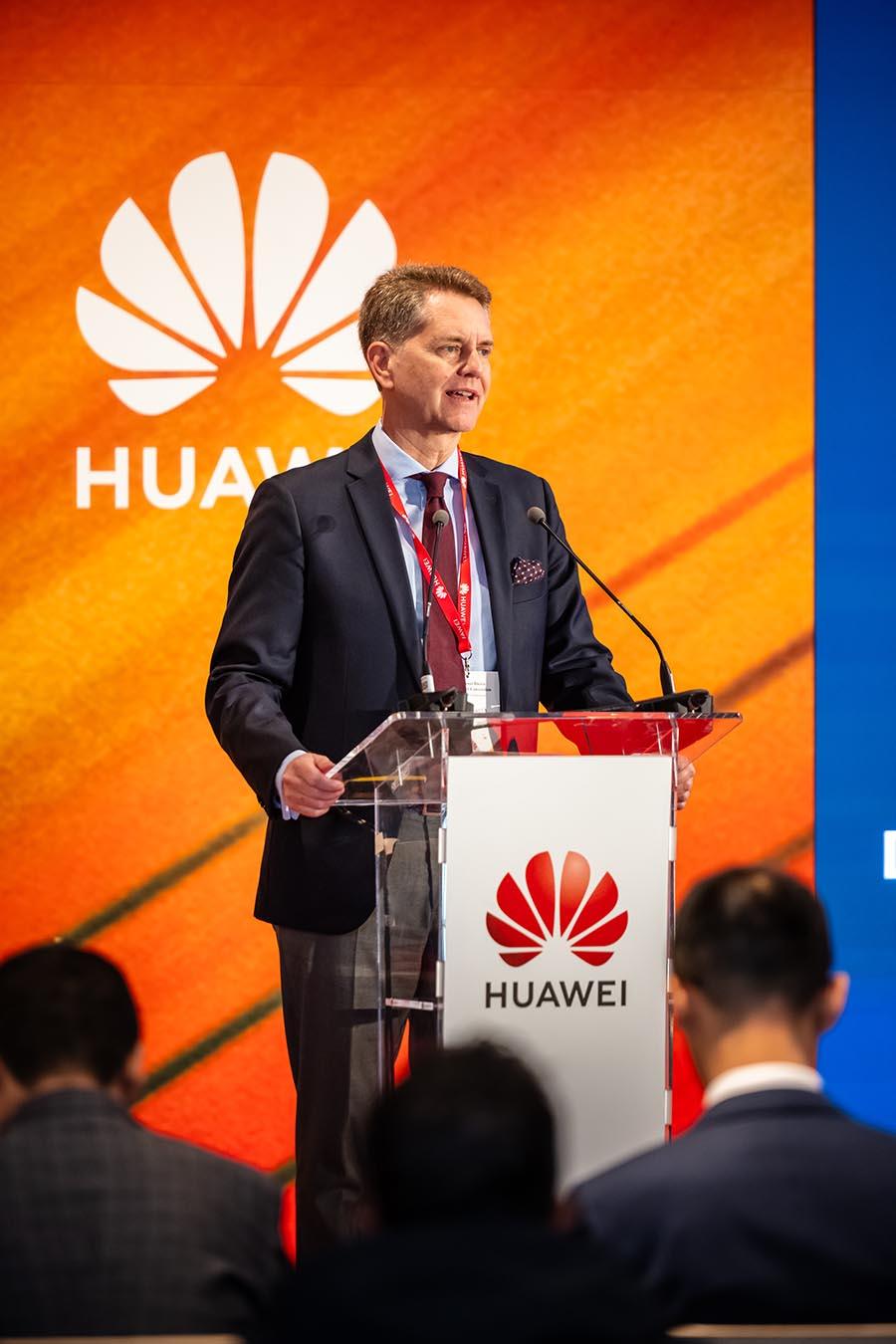 Fotógrafo comercial Madrid - Luis Gómez fotógrafo de eventos Huawei