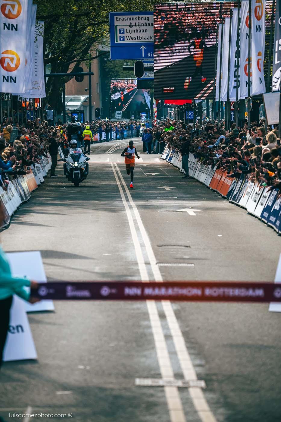 Fotógrafo de eventos deportivos - Maratón de Roterdam, fotografía de eventos deportivos en Europa. Grandes eventos deportivos