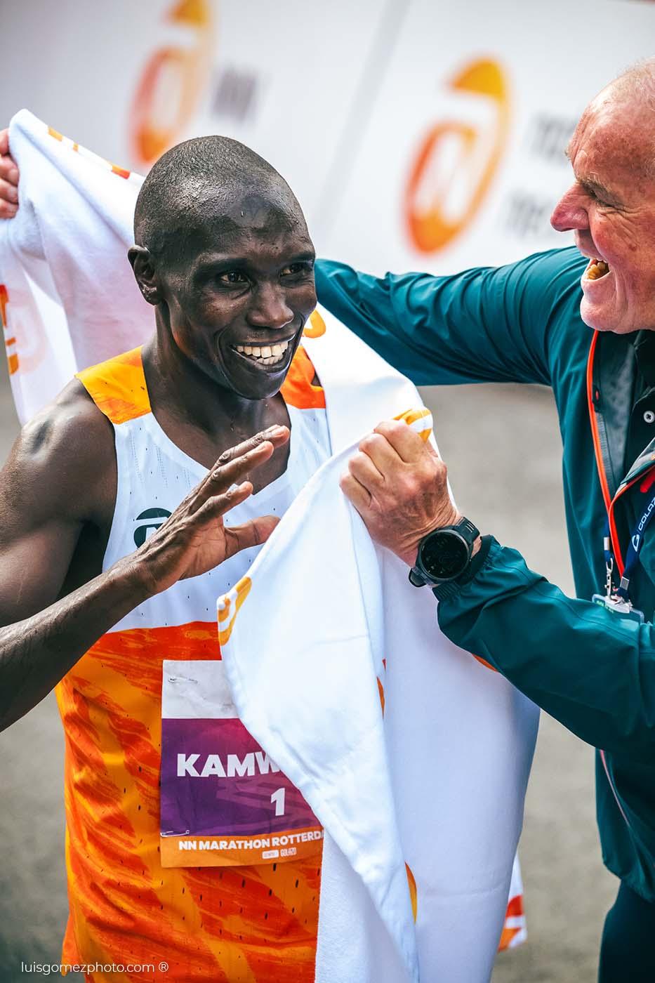 Fotógrafo de eventos deportivos - Maratón de Roterdam, fotografía de eventos deportivos en Europa. Grandes eventos deportivos